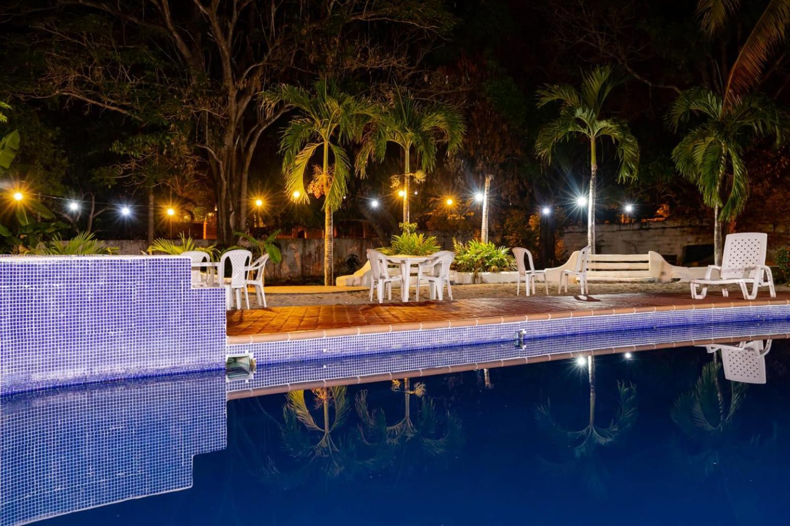 Mia Nueva Gorgona Otel Dış mekan fotoğraf