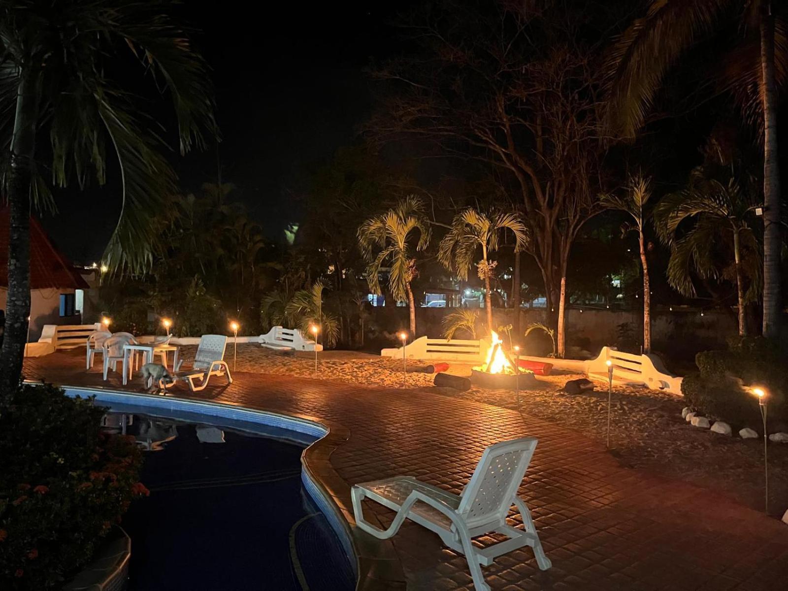 Mia Nueva Gorgona Otel Dış mekan fotoğraf